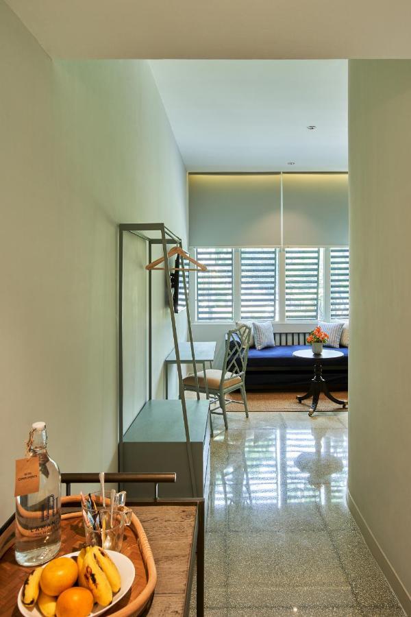 Suite Junior dengan Pemandangan Taman
