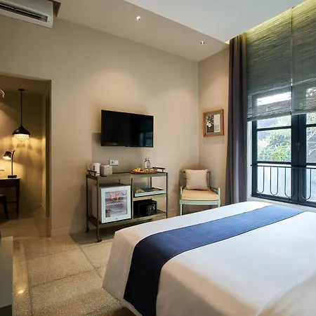 Lamandau House-3